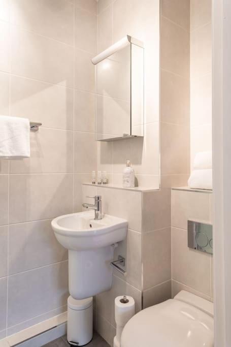 Best City Centre Luxurious Home Free Parking Belfast Eksteriør bilde